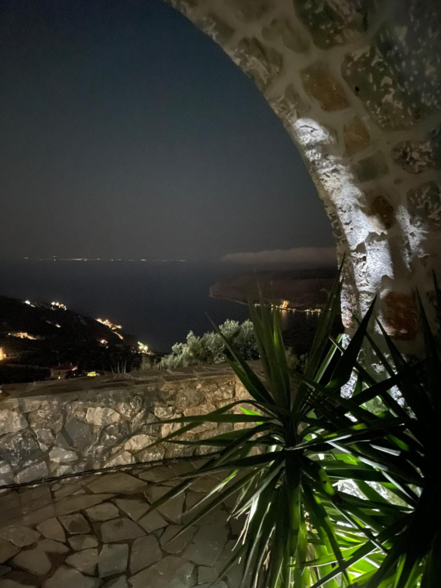 Πύργος Παραδοσιακός Με Μαγευτική Θέα - Villa Traditional Tower With Amazing Sea View Areopoli Exterior foto